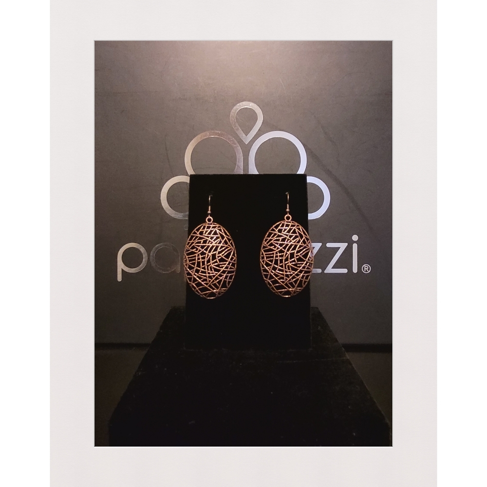 Paparazzi Jewelry Way Out Of Line Copper Earrings.